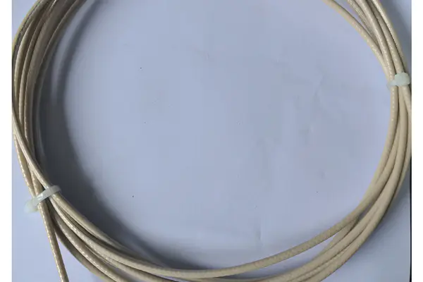 Cable coaxial HFI 260 resistente a la radiación y de bajo ruido.