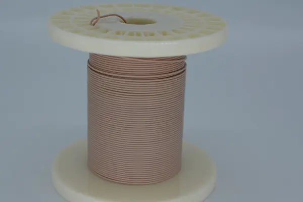 Cable PEEK de alta unión