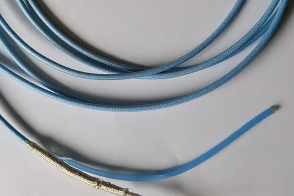 Endoscopio médico con cable microcoaxial