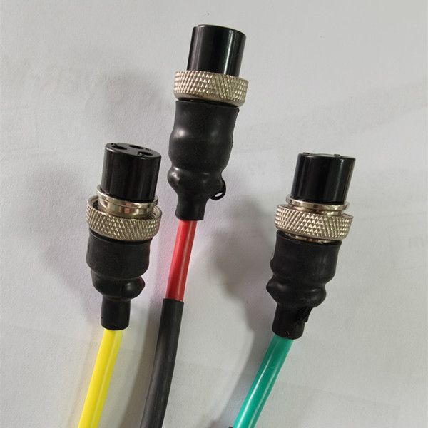 Conjunto de mazo de cables y cables sobremoldeados de VITON - CITCable